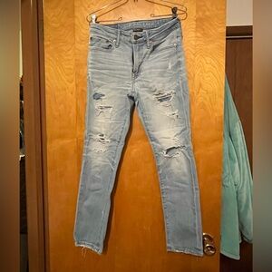 28x28 American Eagle Distressed Jeans